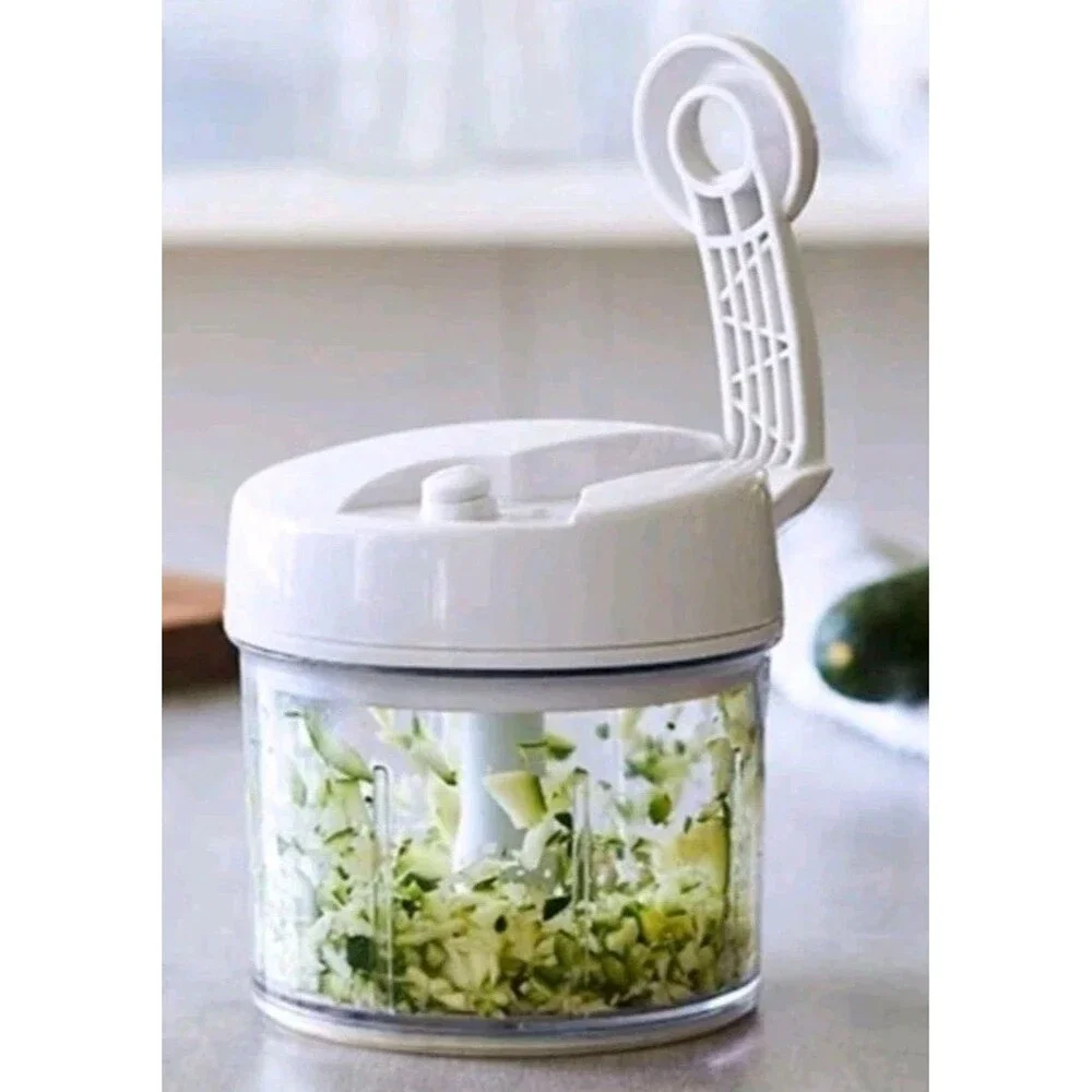 New In Box Pampered Chef Manual Food Processor #2581